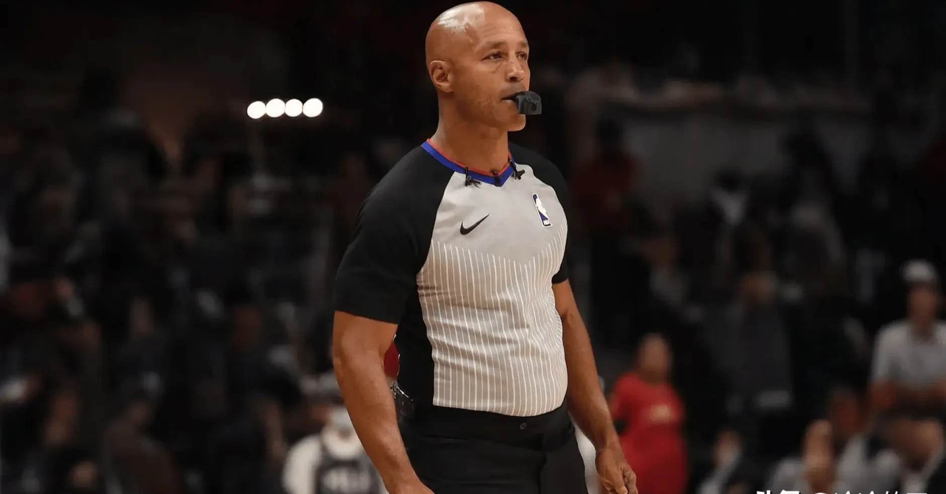 kaiyun-快船球员公开质疑裁判判罚尺度，引争议，大学地方行业解决.-kaiyun