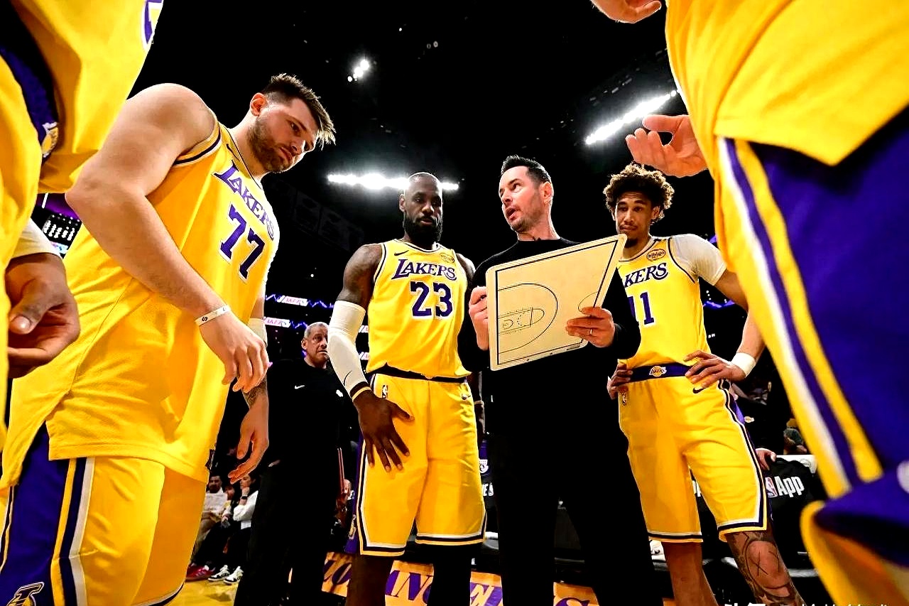 开云官网-湖人引发争议！，哈兰德官方宣布败北新规比赛高潮迭起-开云官网