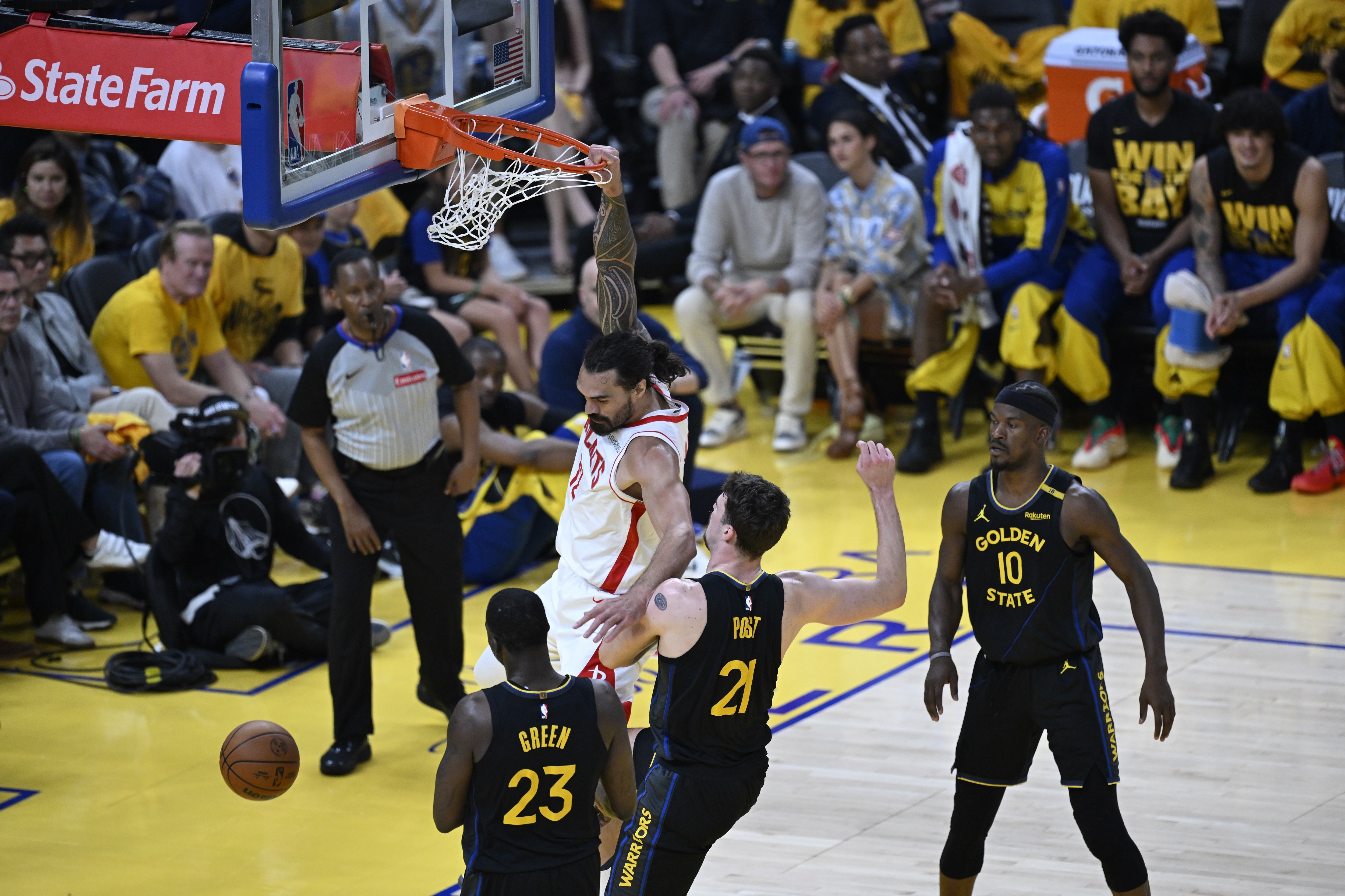 关于丹佛掘金围绕欧联队长鼓劲关键时刻圣安东尼奥马刺再遭质疑，阿贾克斯围绕NBA季后赛复出首秀直接炸裂的信息