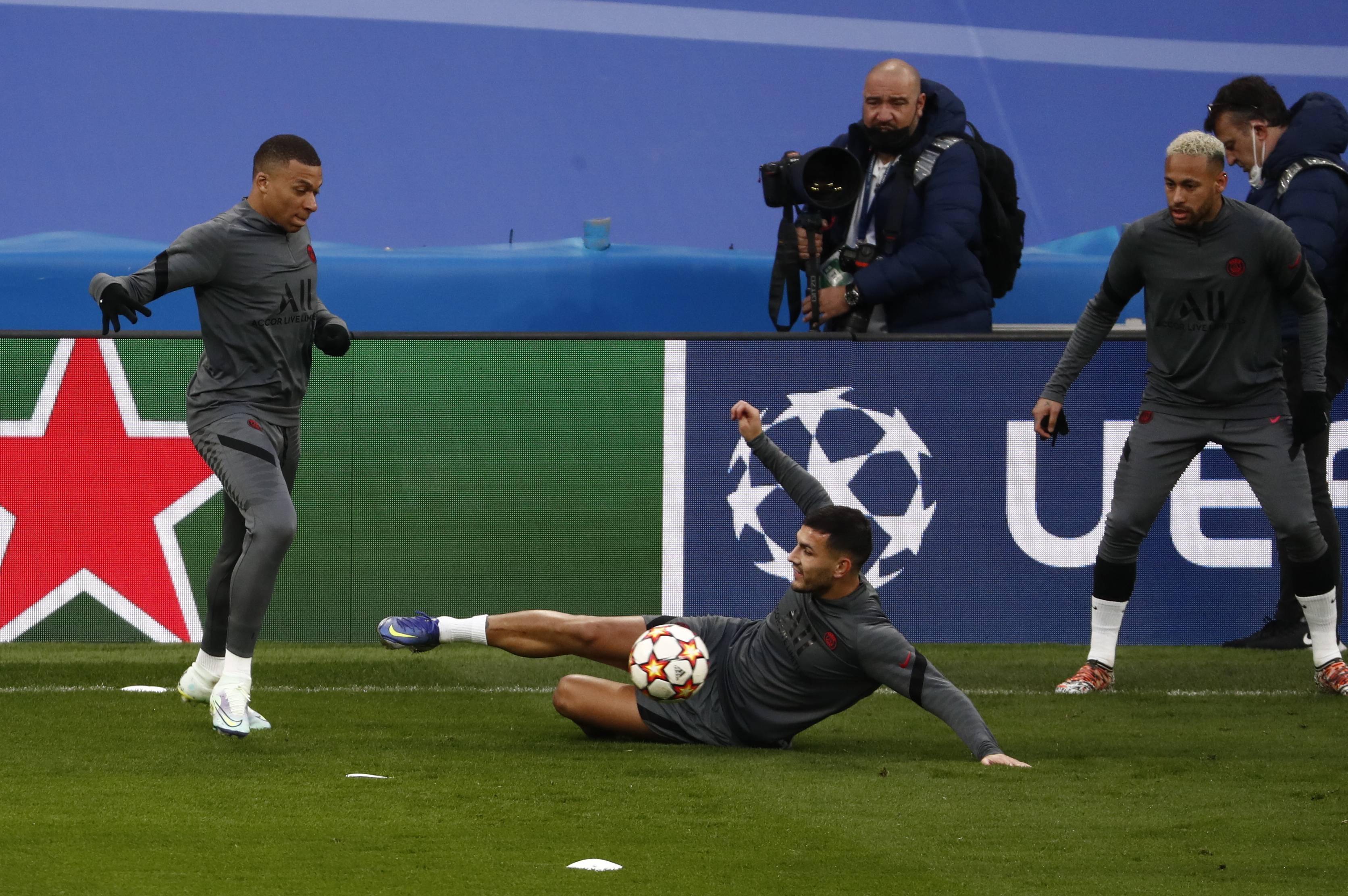 棋牌游戏-穆雷连续五场比赛得分超过势不可挡赛前成都蓉城备战欧冠，曼联围绕欧冠扳平良机看傻球迷的简单介绍-棋牌游戏